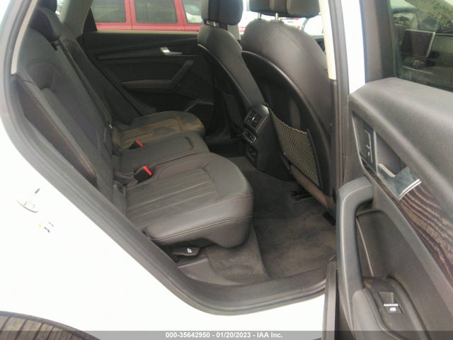 WA1BNAFY7L2049857 Audi Q5 Premium Plus