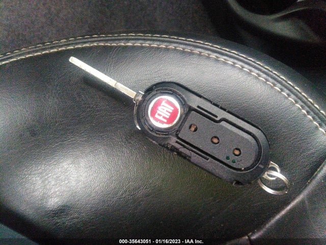 2016 Fiat 500e, VIN: 3C3CFFGEXGT211112