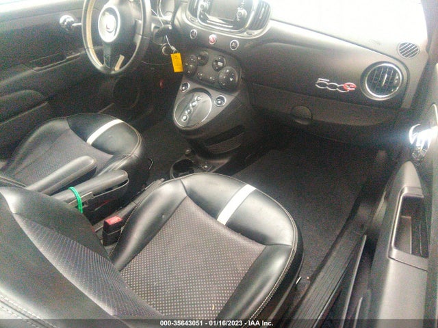 2016 Fiat 500e, VIN: 3C3CFFGEXGT211112