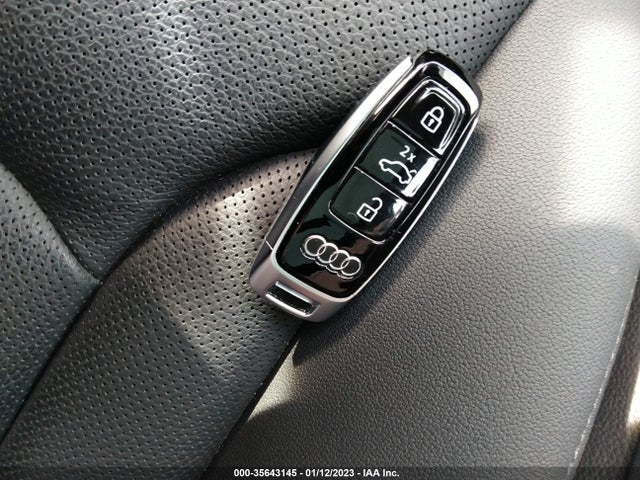 2021 Audi Q7, VIN: WA1LXAF77MD041544