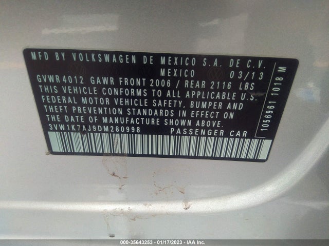 3VW1K7AJ9DM280998 Volkswagen Jetta Sedan S