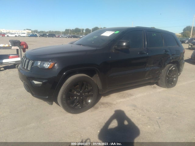 2020 Jeep Grand Cherokee, VIN: 1C4RJEAG1LC203642