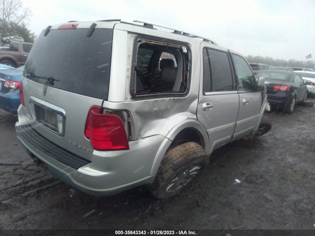 Lincoln Navigator 2004 5LMFU28R84LJ14810 Image 9