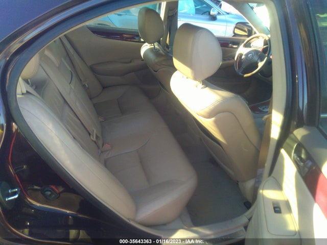 Lexus ES 300 2002 JTHBF30G025013759 Image 9