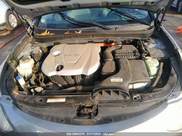 Hyundai SONATA HYBRID 2015 KMHEC4A49FA134395 Image 11
