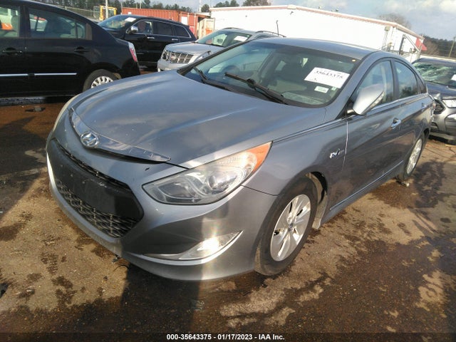 Hyundai SONATA HYBRID 2015 KMHEC4A49FA134395 Image 2