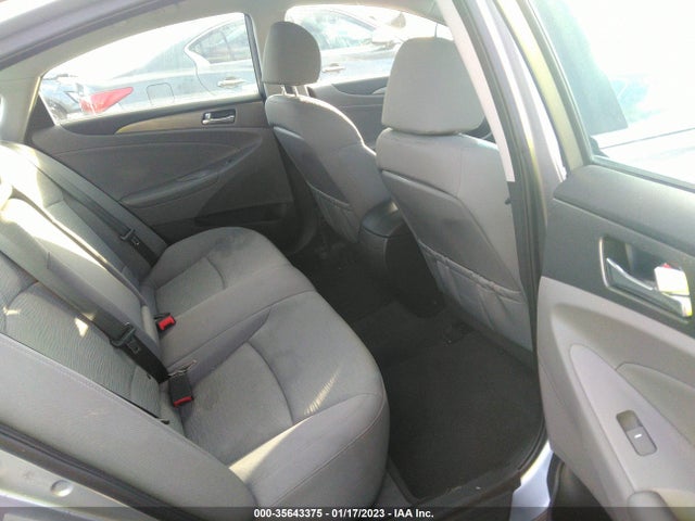 Hyundai SONATA HYBRID 2015 KMHEC4A49FA134395 Image 9