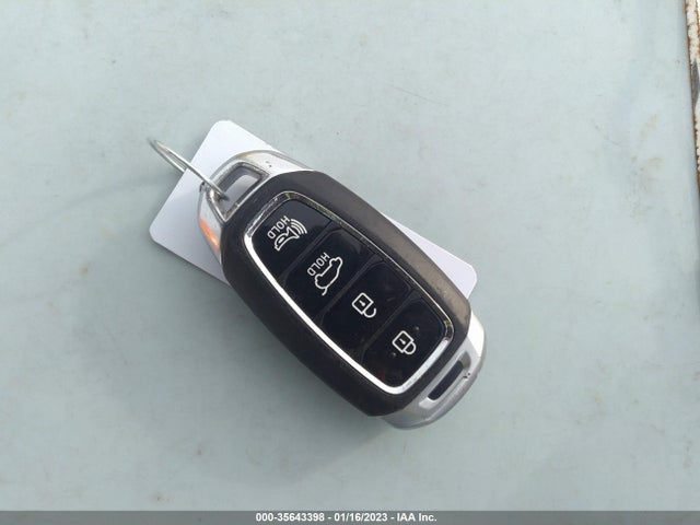 2020 Hyundai Veloster, VIN: KMHTH6AB5LU021010