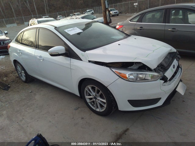 2017 Ford Focus, VIN: 1FADP3F29HL244222
