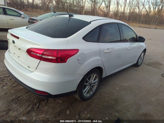 2017 Ford Focus, VIN: 1FADP3F29HL244222