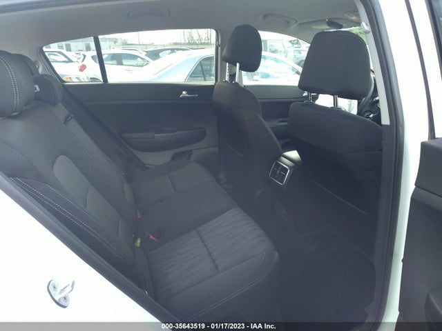 2017 Kia Sportage, VIN: KNDPMCAC8H7141429