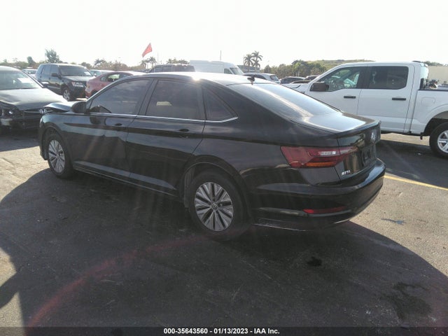 3VWCB7BU3KM238616 Volkswagen Jetta