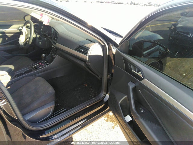 3VWCB7BU3KM238616 Volkswagen Jetta