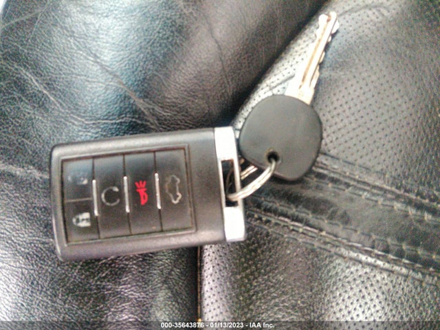 Cadillac CTS SEDAN 2012 1G6DG5E55C0132726 Image 3