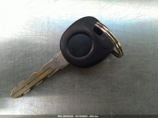 Cadillac Deville 2004 1G6KD54YX4U233279 Image 3