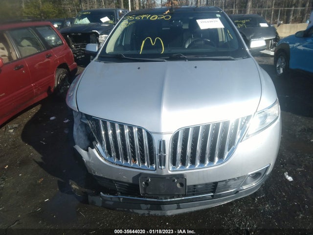 Lincoln MKX 2013 2LMDJ8JKXDBL27815 Image 11