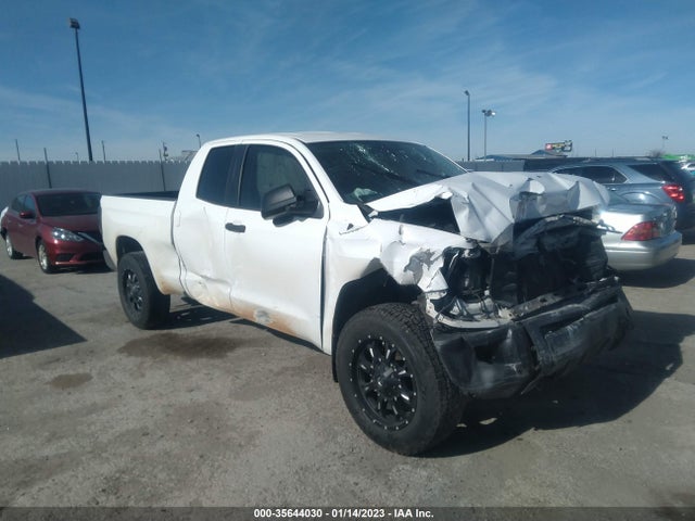 2015 Toyota Tundra, VIN: 5TFRM5F10FX085690