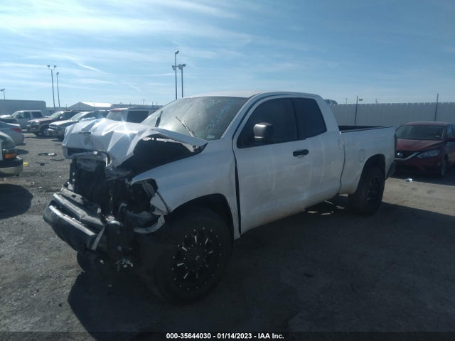 2015 Toyota Tundra, VIN: 5TFRM5F10FX085690