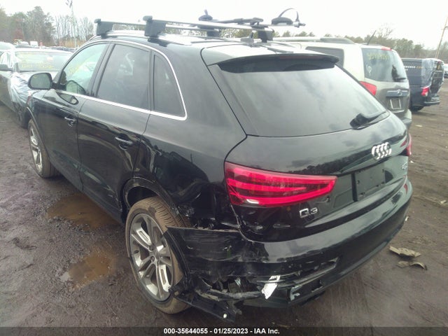 WA1GFCFS6FR008612 Audi Q3 2.0t Prestige