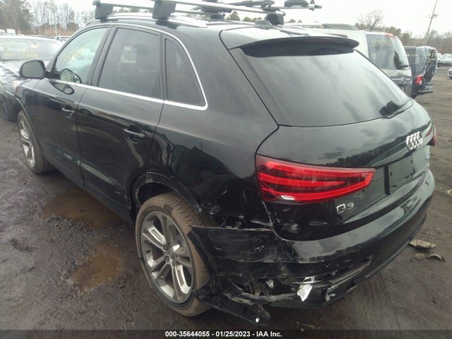 WA1GFCFS6FR008612 Audi Q3 2.0t Prestige