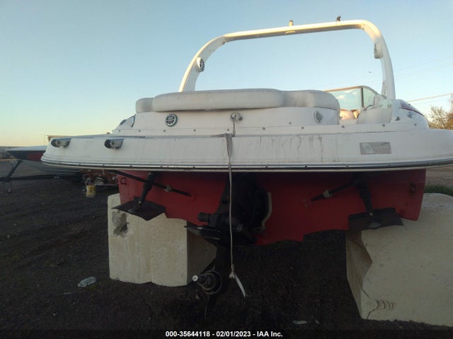 2006 RINKER 262 CAPTIVA BR VIN: RNK81436B606