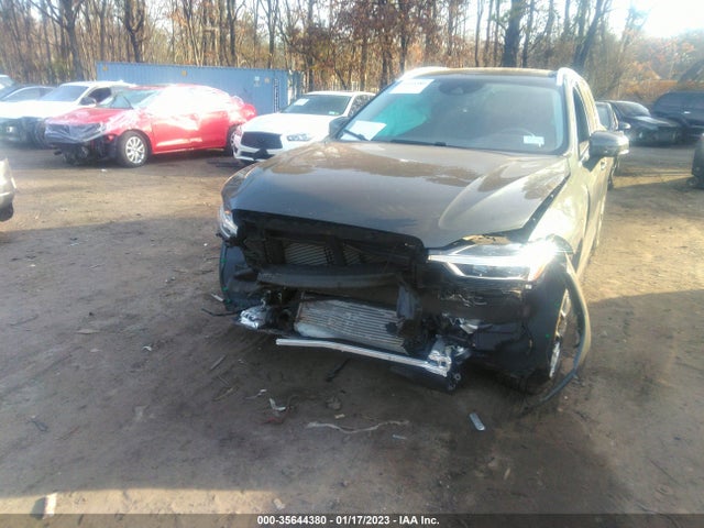 Volvo Xc60 Momentum 2018 YV4102RK4J1036173 Image 7