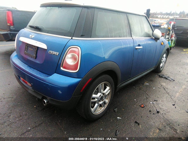 WMWSU3C57CT369492 Mini COOPER HARDTOP