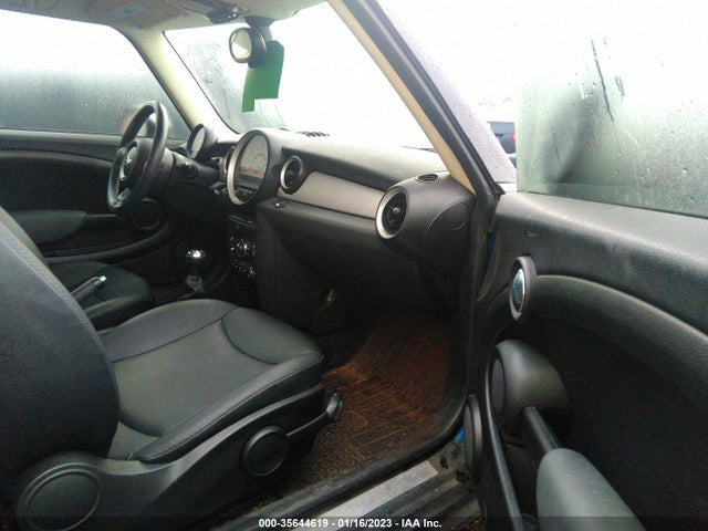 WMWSU3C57CT369492 Mini COOPER HARDTOP
