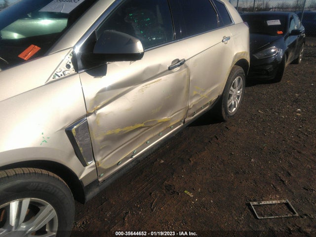 2015 Cadillac SRX, VIN: 3GYFNBE36FS641403