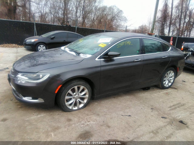 Chrysler 200 C 2015 1C3CCCCBXFN599332 Image 2
