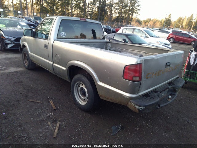 2001 CHEVROLET S-10 VIN: 1GCCS145318208301