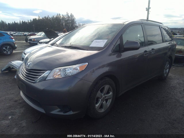 2015 TOYOTA SIENNA LE VIN: 5TDKK3DC8FS662519