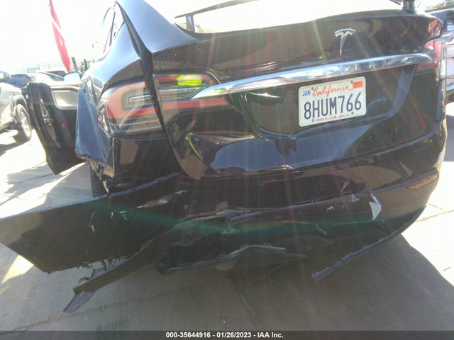 Tesla Model X 75d/100d/p100d 2018 5YJXCDE28JF141828 Image 8