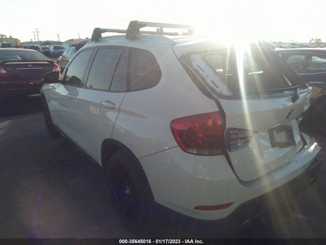2014 BMW X1, VIN: WBAVM5C53EVV91270