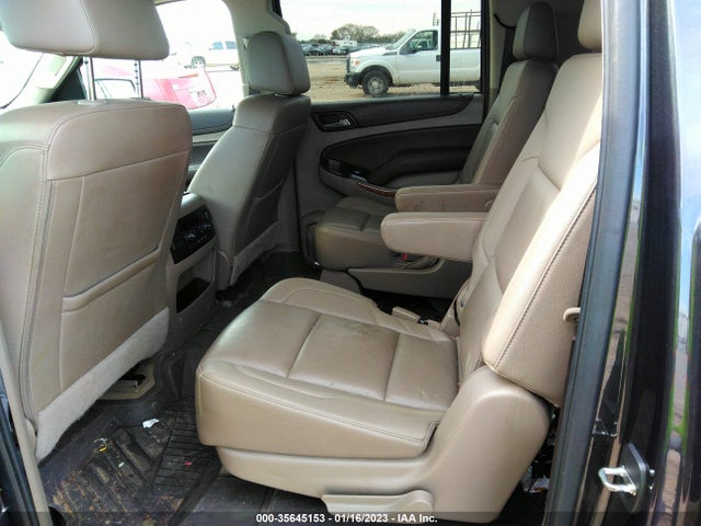 2017 Chevrolet Suburban, VIN: 1GNSKJKC7HR327302