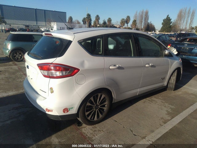 2017 Ford C-Max, VIN: 1FADP5FU6HL110233
