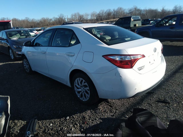 2015 Toyota Corolla, VIN: 2T1BURHE1FC311033