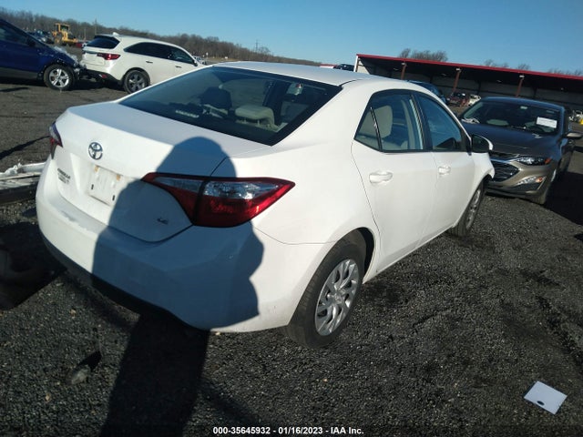 2015 Toyota Corolla, VIN: 2T1BURHE1FC311033