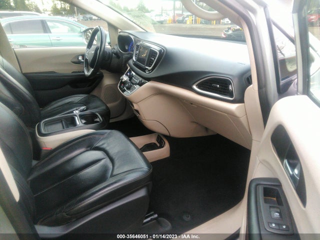 Chrysler Pacifica Touring L 2020 аукцион фото