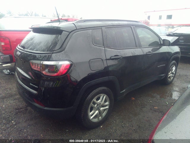 2018 Jeep Compass, VIN: 3C4NJCAB9JT465983