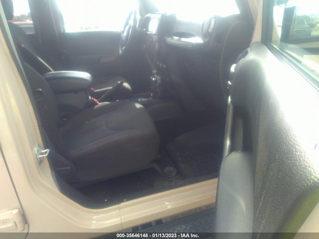 2016 Jeep Wrangler, VIN: 1C4BJWDG4GL316879