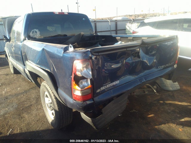 2001 CHEVROLET SILVERADO 1500 LS VIN: 2GCEC19V211179620