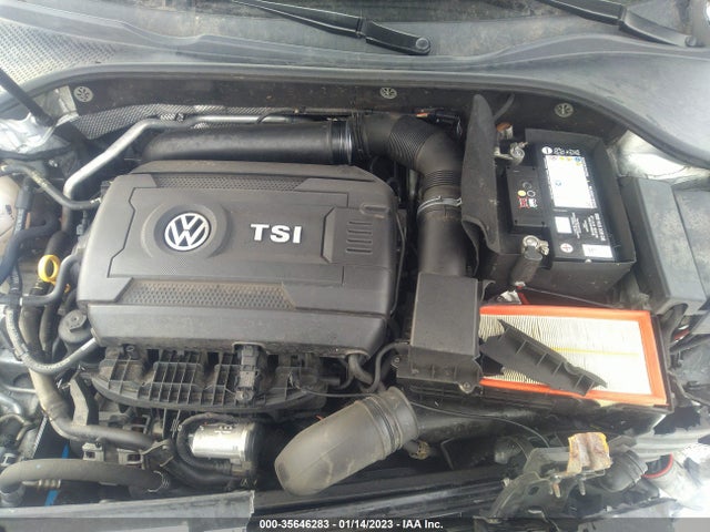 1VWAT7A3XFC002291 Volkswagen Passat 1.8t Wolfsburg Ed
