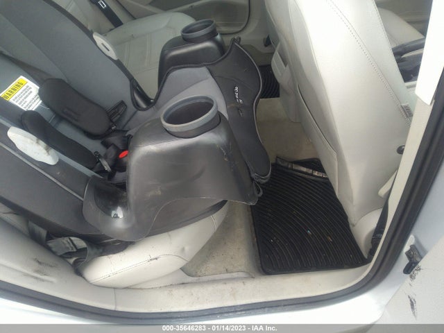 1VWAT7A3XFC002291 Volkswagen Passat 1.8t Wolfsburg Ed