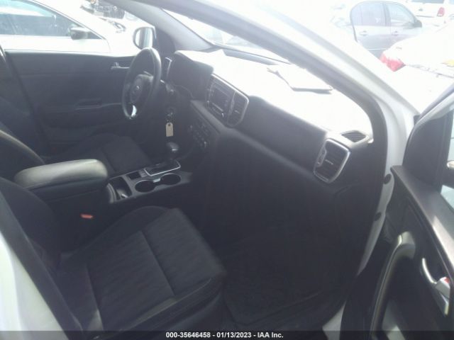 KNDPMCACXH7128553 KIA Sportage Lx