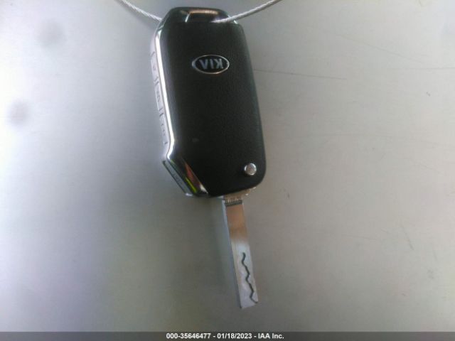 3KPF24AD3LE261258 KIA Forte Lxs