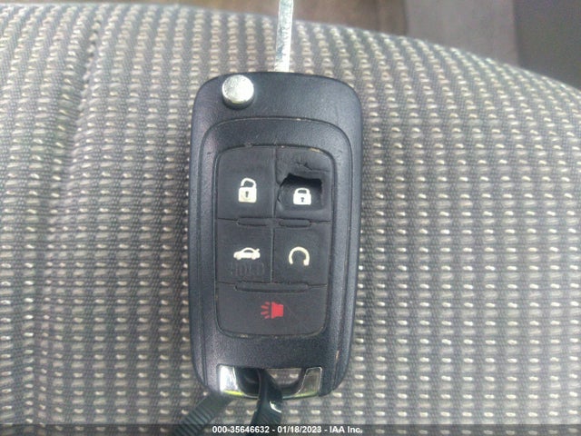 Chevrolet MALIBU LT 2014 1G11C5SL8EF255556 Image 3