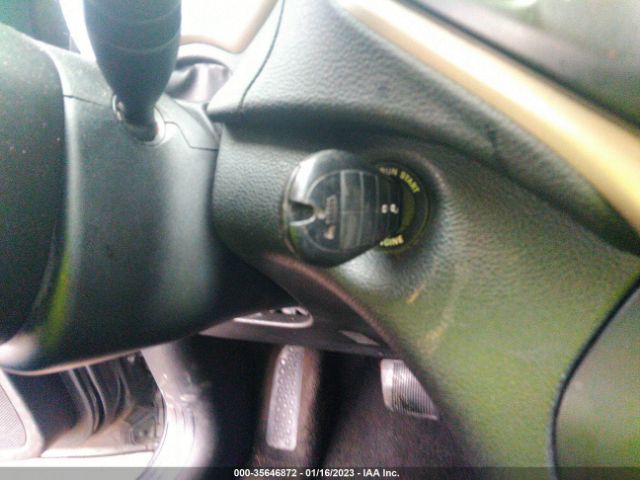 1C4PJLCB8FW591355 Jeep Cherokee Latitude