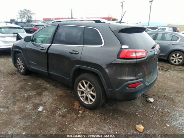 1C4PJLCB8FW591355 Jeep Cherokee Latitude