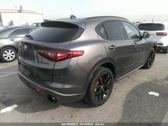ZASPAKBN9L7C76227 Alfa Romeo Stelvio